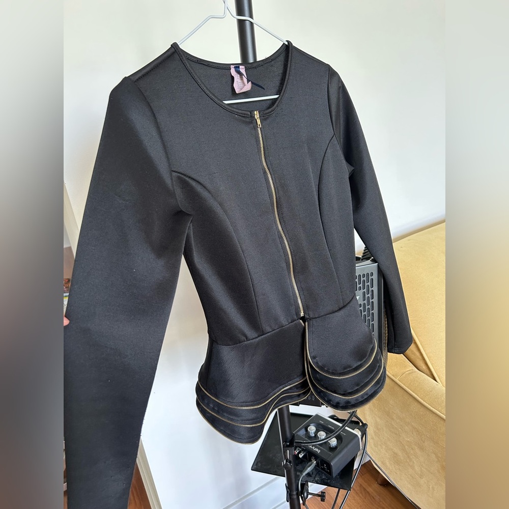 Black woman jacket, can be worn as a shirt if you like, gold zipper, size small